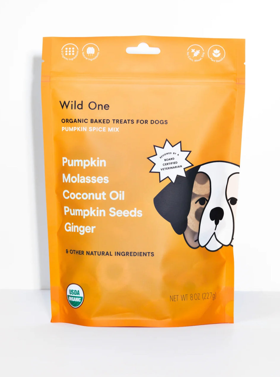 Wild One Organic Baked Pumpkin Spice Flavor Adult Crunchy Dog Treats, 8-oz bag, 60 count